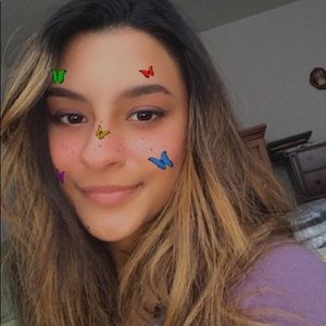 Meet your Posher, Brianna